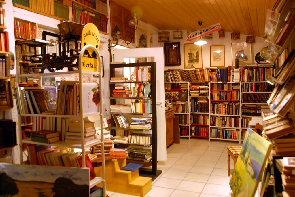 Romantikzimmer Im Antiquariat Sonnschied Zimmer foto